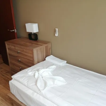Lejlighedshotel Golden Line