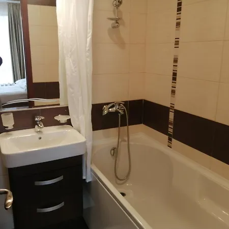 Golden Line Aparthotel